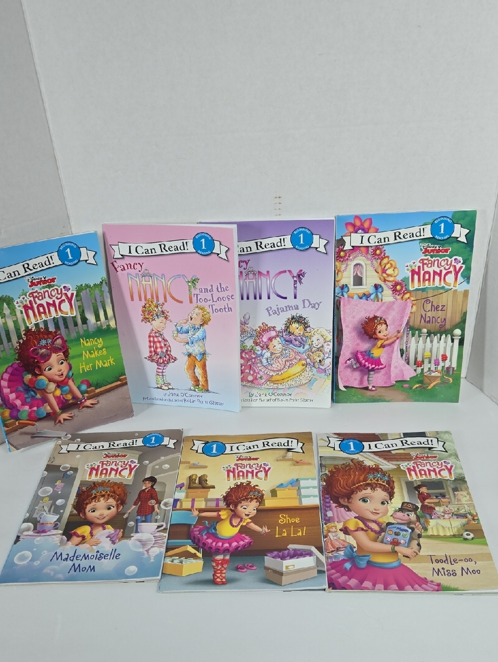 7 Different I Can Read! Fancy Nancy Children's Book